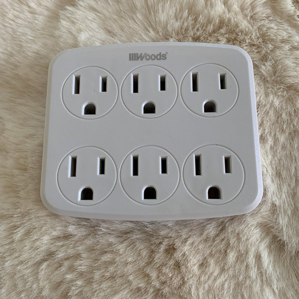 Woods 41196 Wall Adapter with 6 Grounded Outlets, White‎
